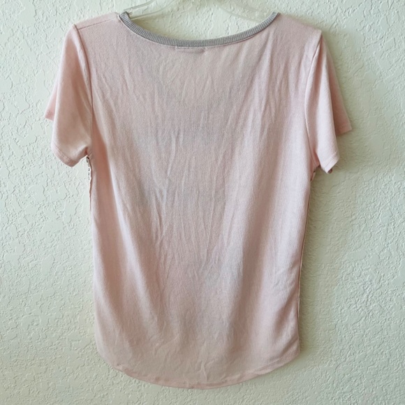 Lovely Made in Italy V-Neck Short Sleeve Low High Hem Pink with Silver Bling Top - Picture 10 of 10
